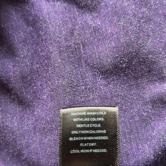 Simply Vera Vera Wang | Floral Jacquard Tank Top in Purple Velvet S - Picture 8 of 10